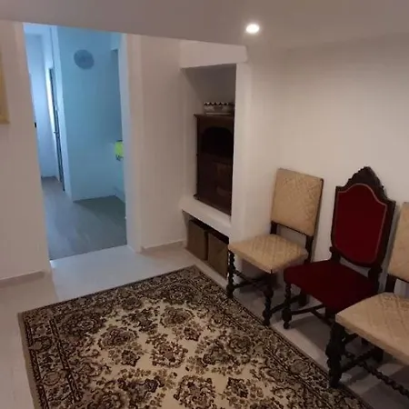 Moradia Em Vila Da Cidade